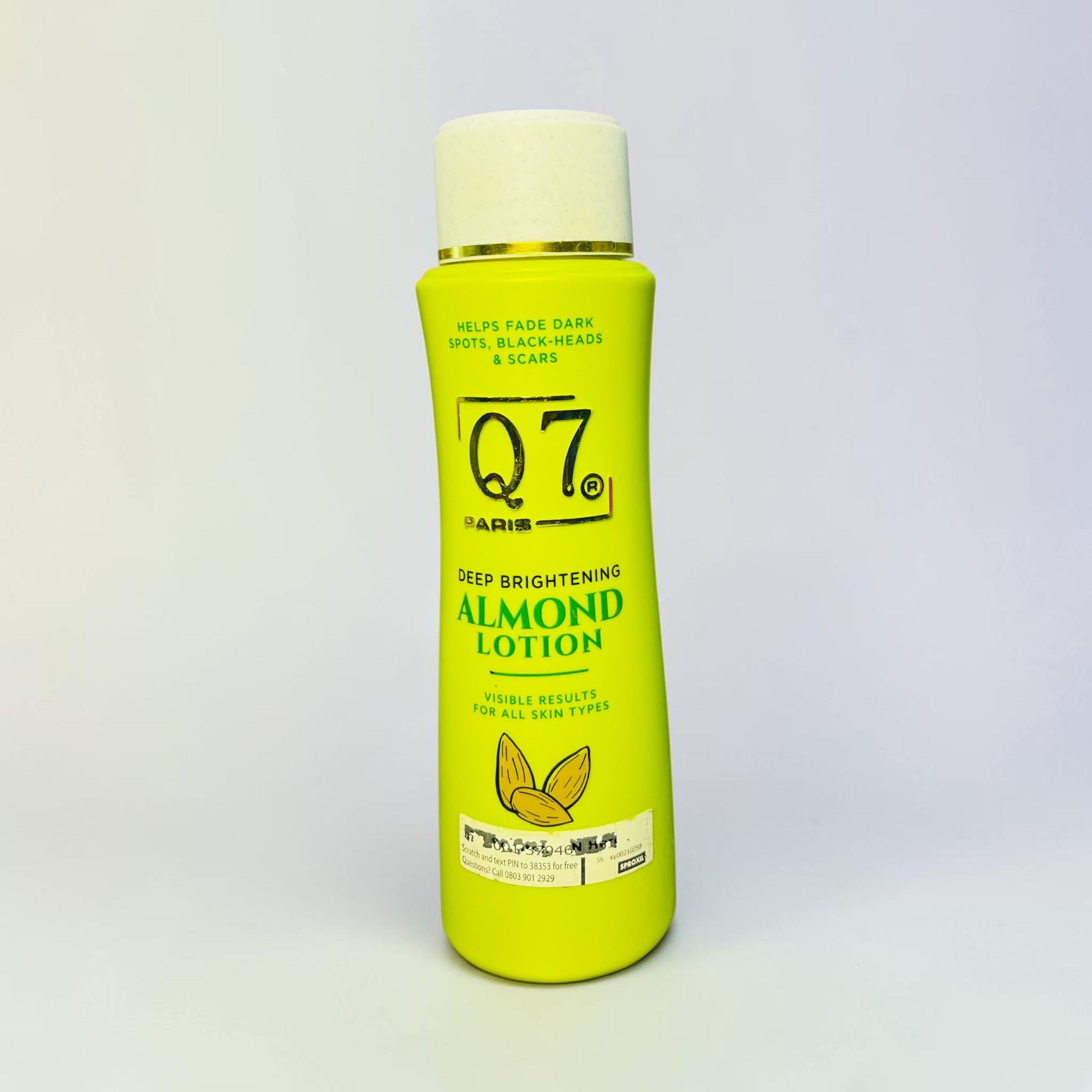 Q7 PARIS ALMOND LOTION 300ML